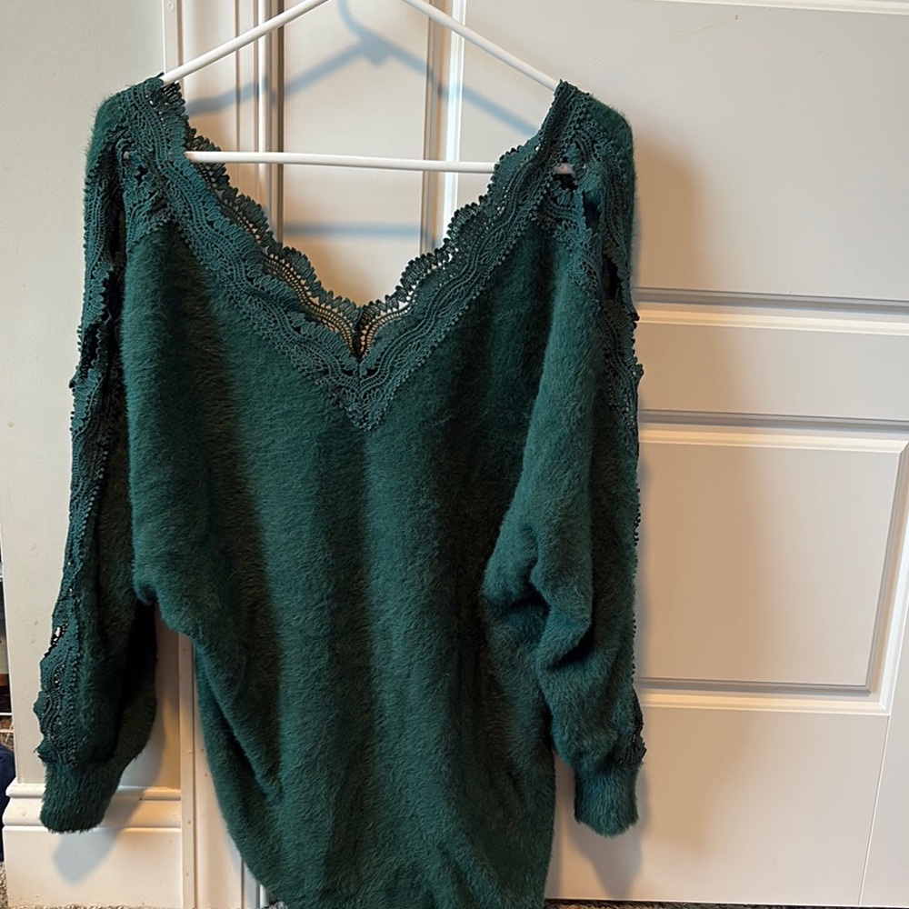 Emerald Green Lace-Trimmed Women's Sweater